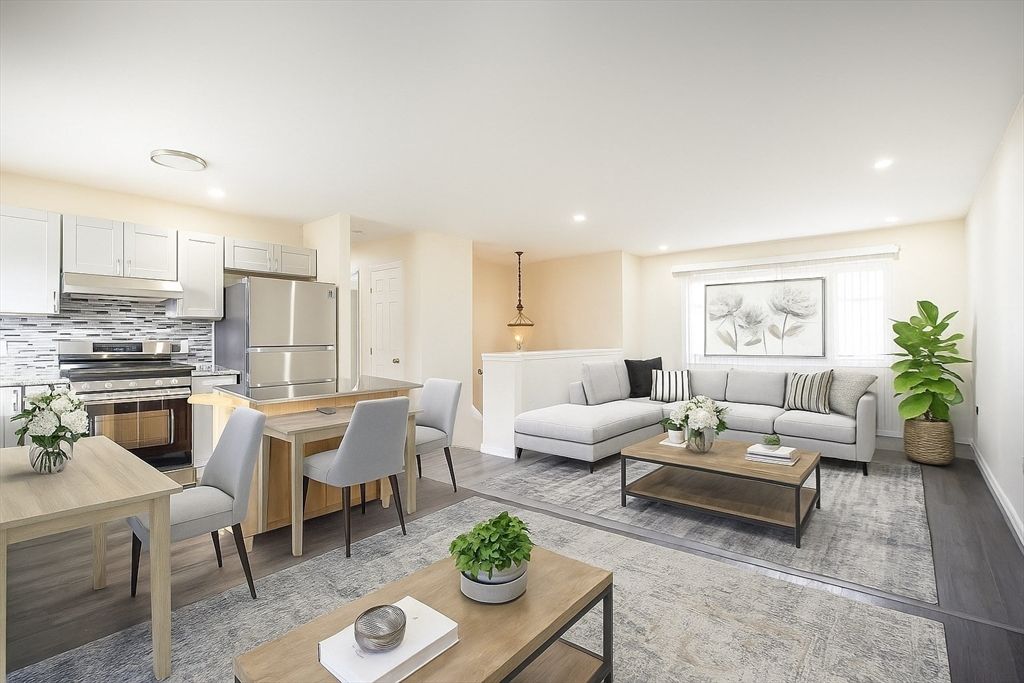 Dining room, Interior, Kitchen, Living room, Pendant Lights, Recessed Lighting, Stainless Steel Appliances, Wood Texture Flooring