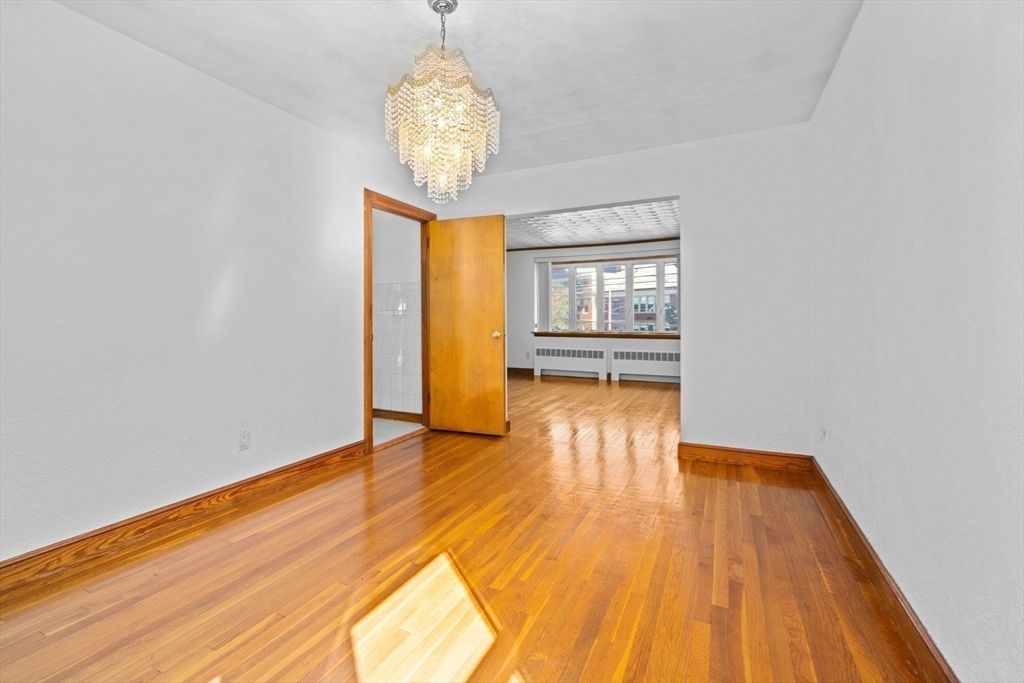 Chandelier, Empty room, Interior, Wood Texture Flooring