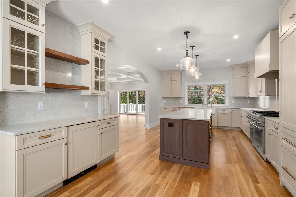 Interior, Kitchen, Pendant Lights, Recessed Lighting, Wood Texture Flooring