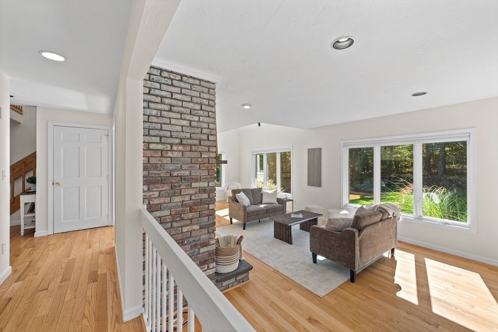 Interior, Living room, Recessed Lighting, Stone Walls, Wood Texture Flooring