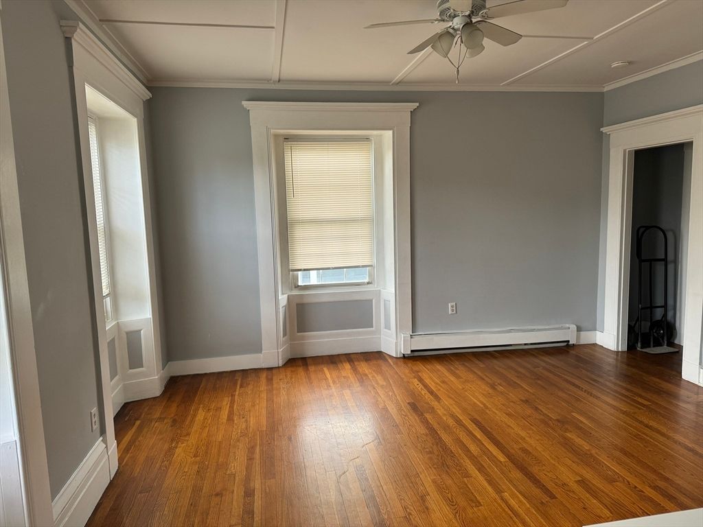 Empty room, Interior, Wood Texture Flooring