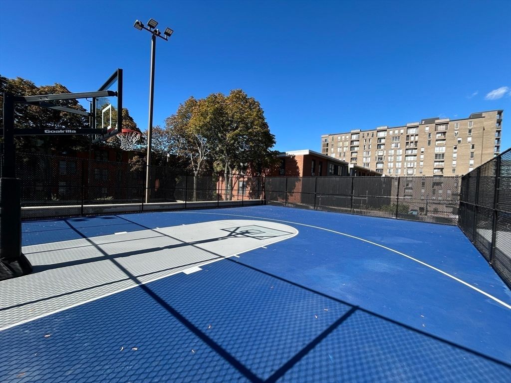 Exterior, Tennis Courts