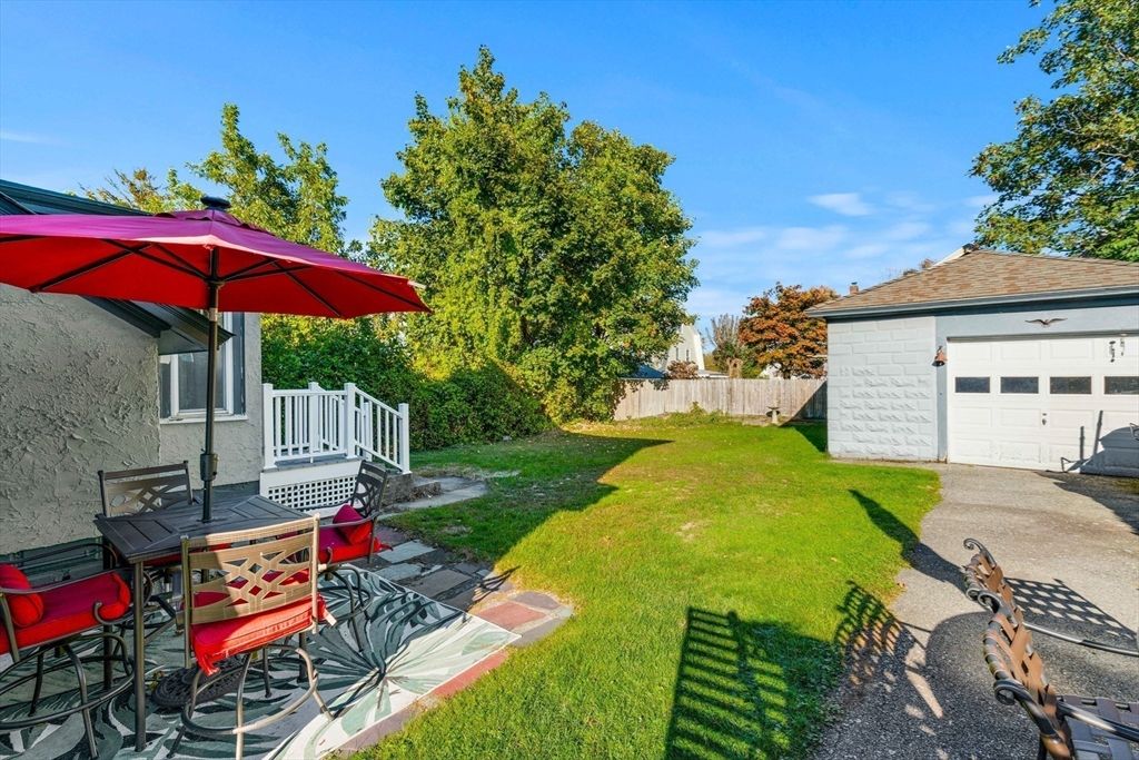 Backyard, Detached Garage, Exterior