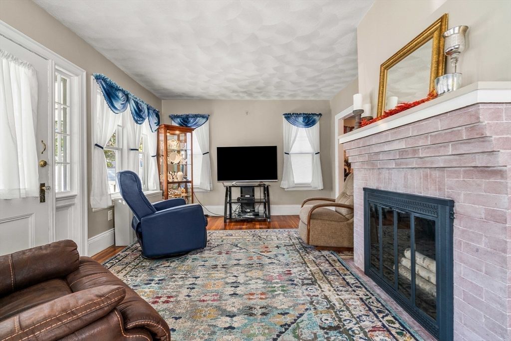 Fireplace, Interior, Living room, Stone Walls, Wood Texture Flooring