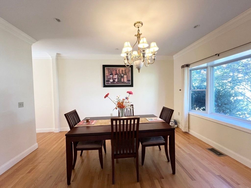 Chandelier, Dining room, Interior, Wood Texture Flooring