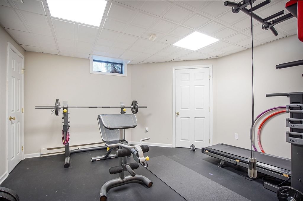 Fitness Equipment, Interior, Recessed Lighting
