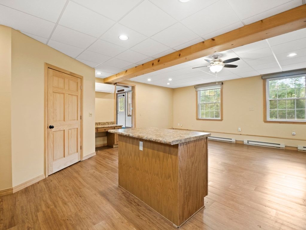 Empty room, Interior, Recessed Lighting, Wooden Beams, Wood Texture Flooring