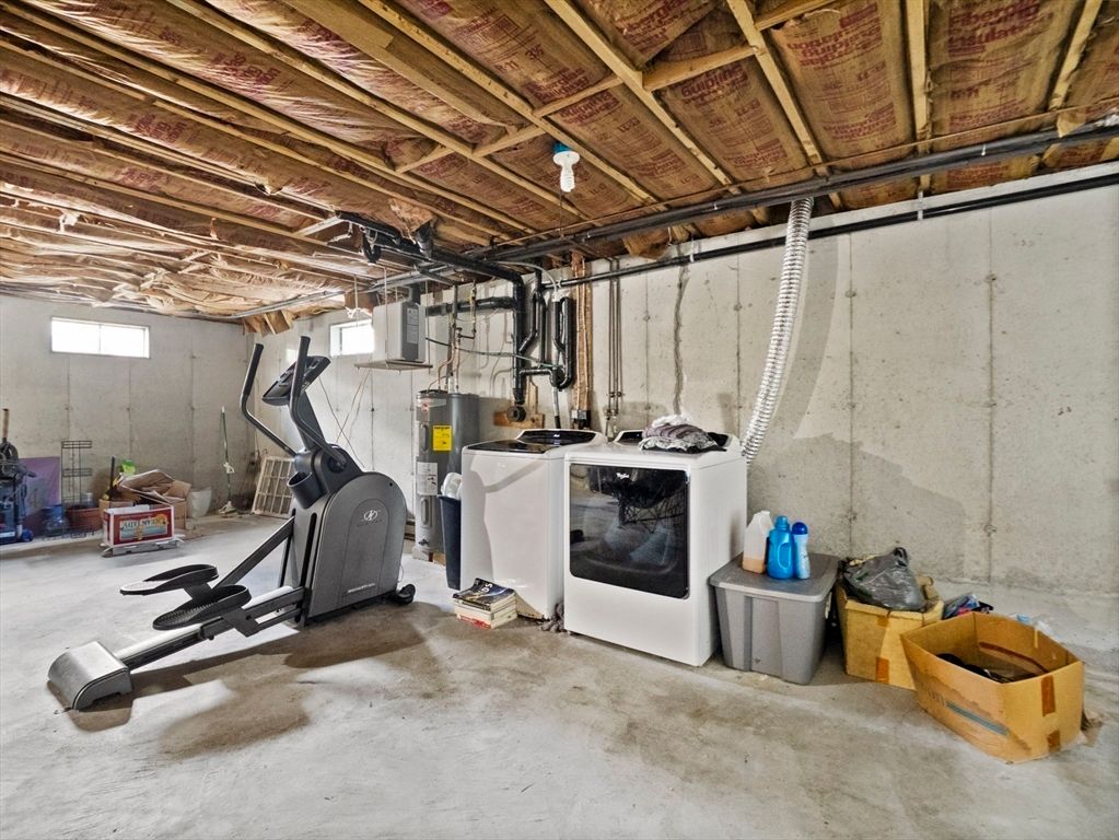 Fitness Equipment, Interior, Wooden Beams