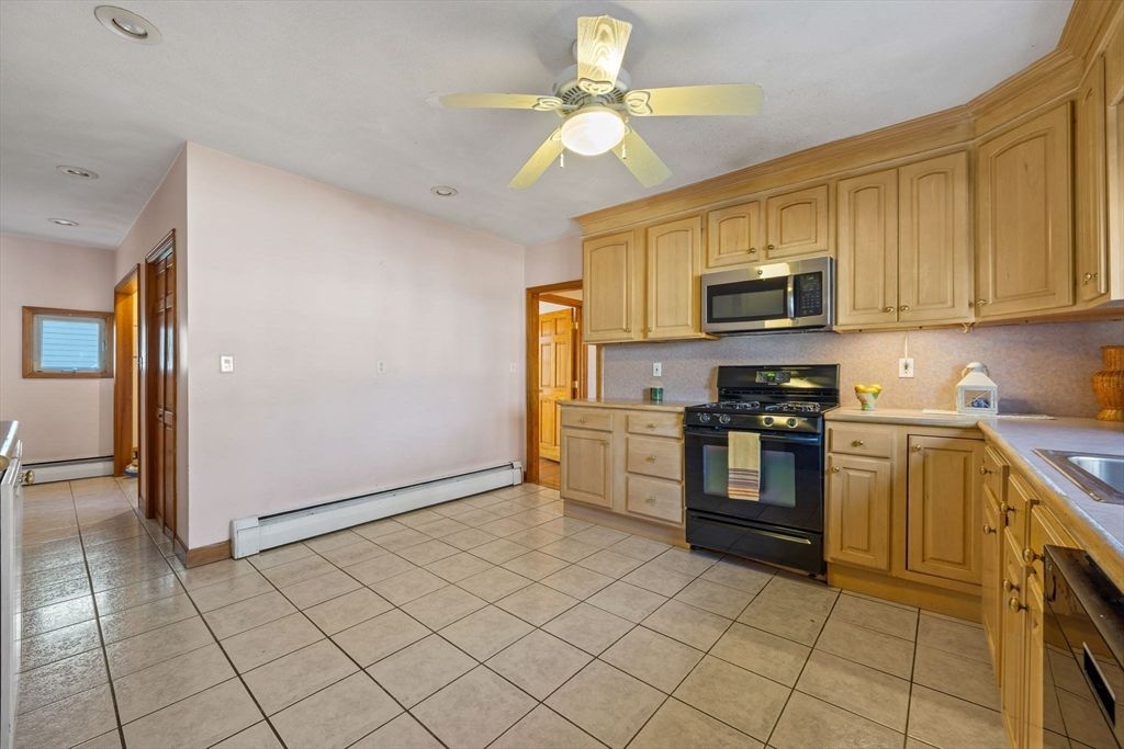 Interior, Kitchen, Recessed Lighting