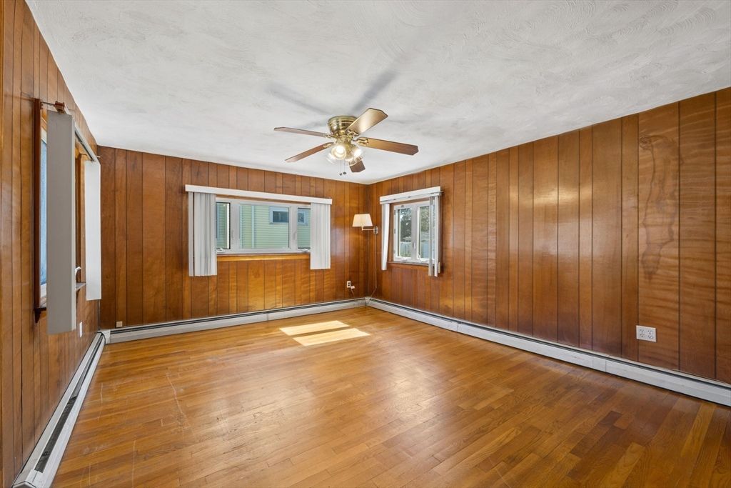 Empty room, Interior, Wood Texture Flooring, Wooden Walls
