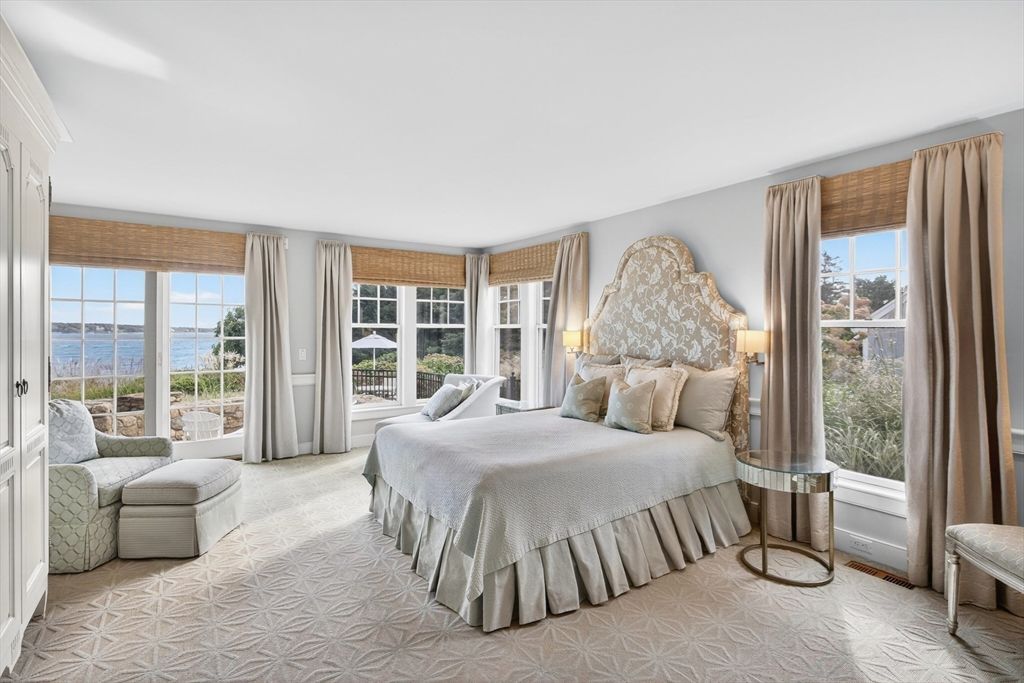 Bedroom, Interior, Water