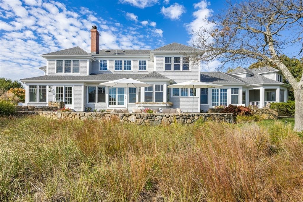 Backyard, Exterior, Facade, Georgian