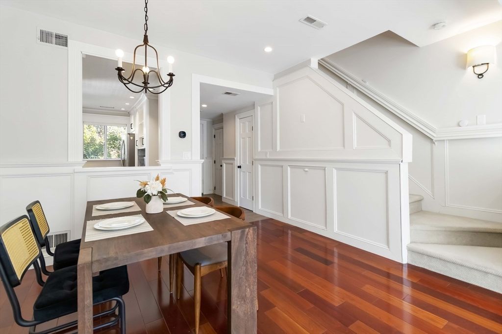 Chandelier, Dining room, Interior, Recessed Lighting, Wood Texture Flooring