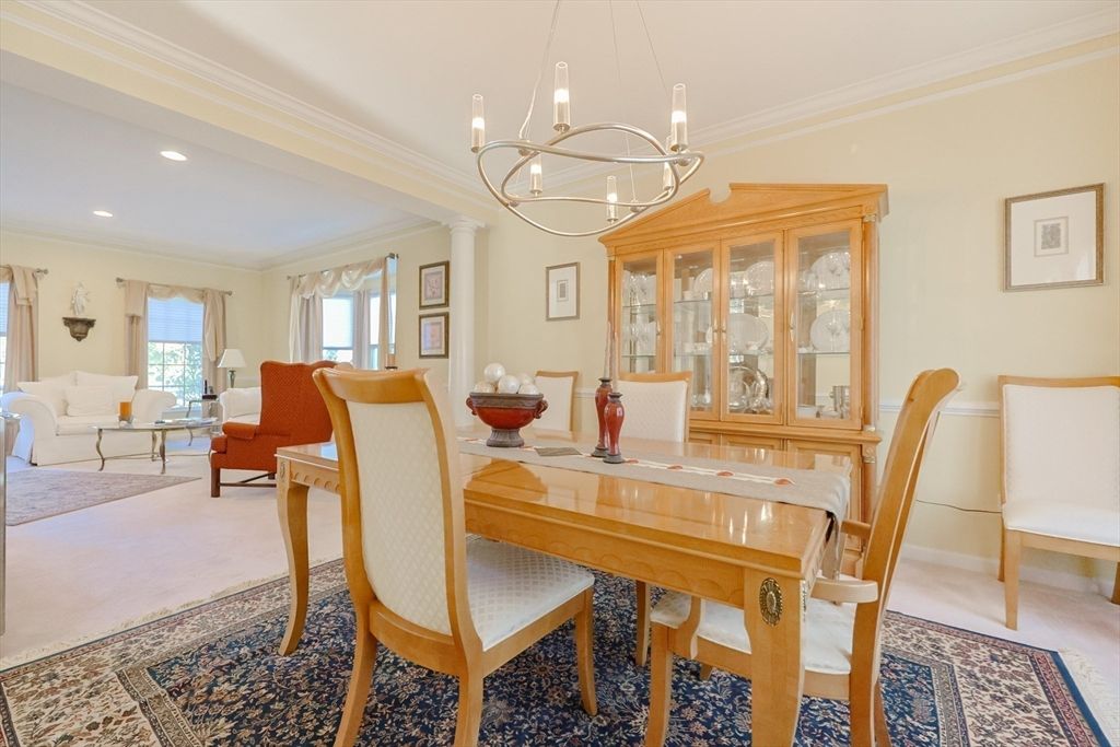 Chandelier, Dining room, Interior, Living room, Pendant Lights, Recessed Lighting