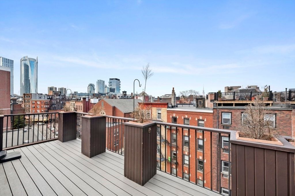 Exterior, Other, Skyline