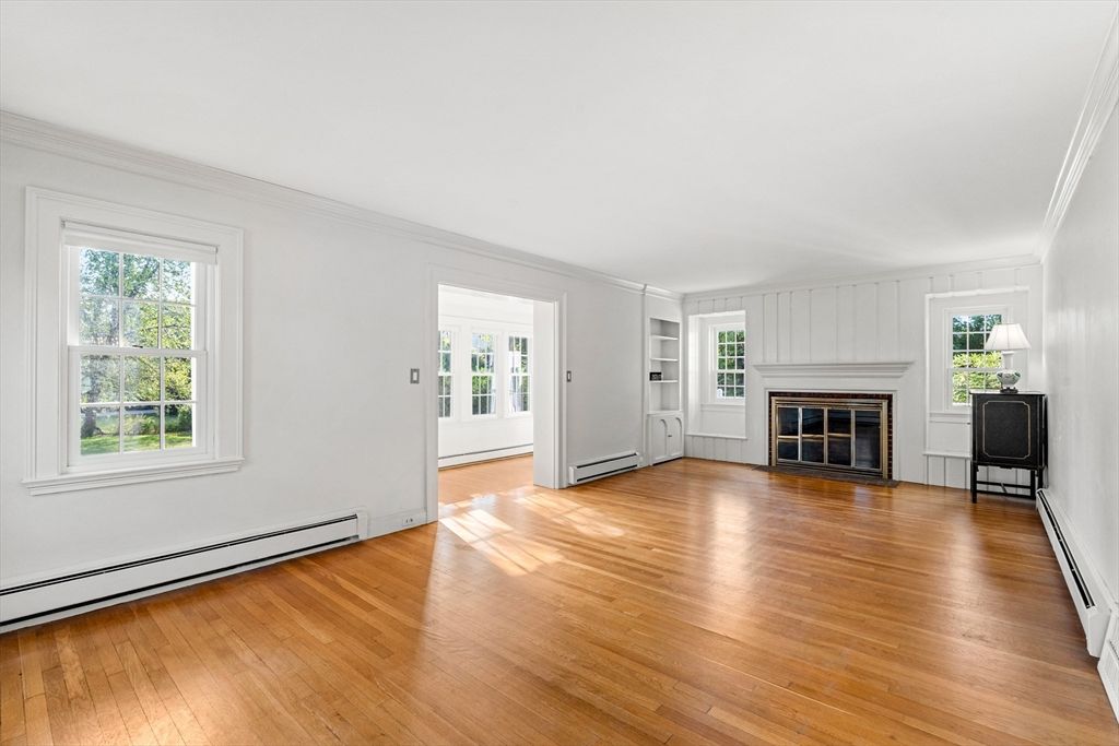 Empty room, Fireplace, Interior, Wood Texture Flooring