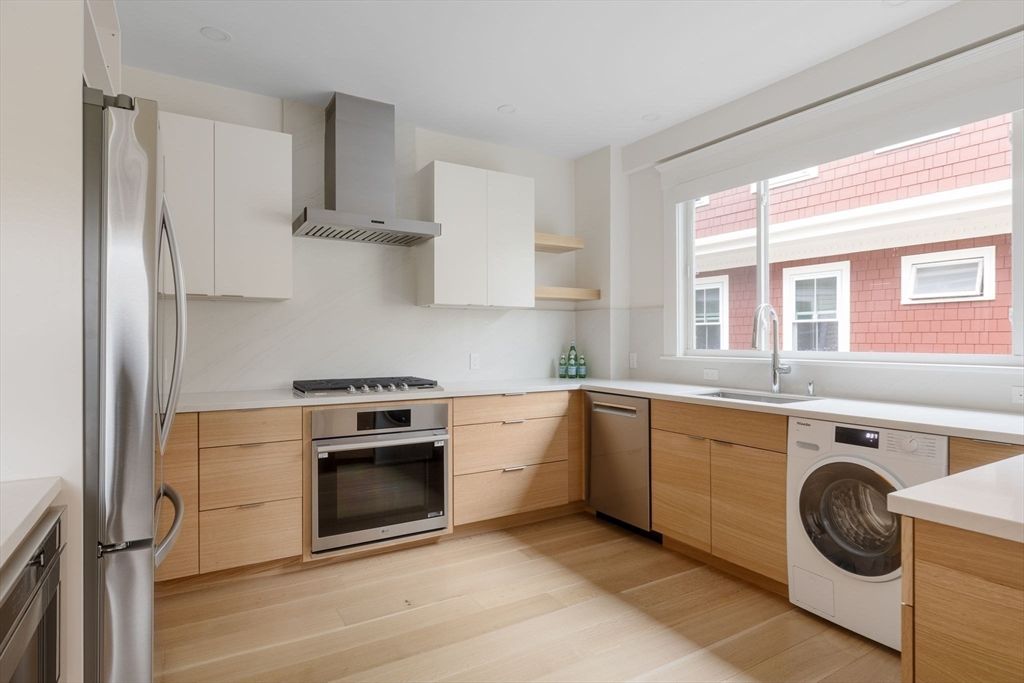 Interior, Kitchen, Stainless Steel Appliances, Wood Texture Flooring