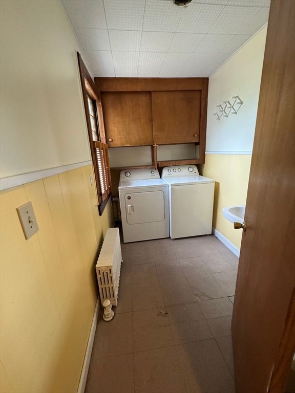 Interior, Washer