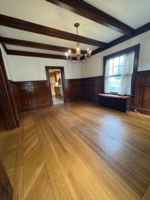 Chandelier, Empty room, Interior, Wooden Beams, Wood Texture Flooring