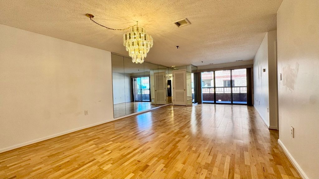 Chandelier, Empty room, Interior, Wood Texture Flooring