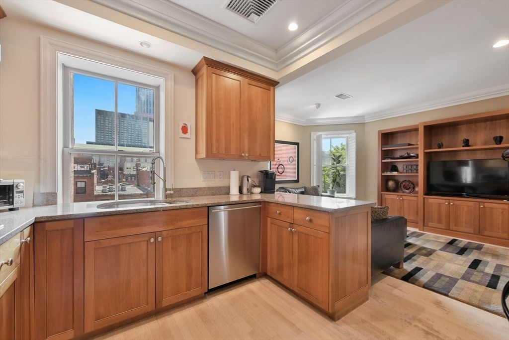 Interior, Kitchen, Recessed Lighting, Wood Texture Flooring