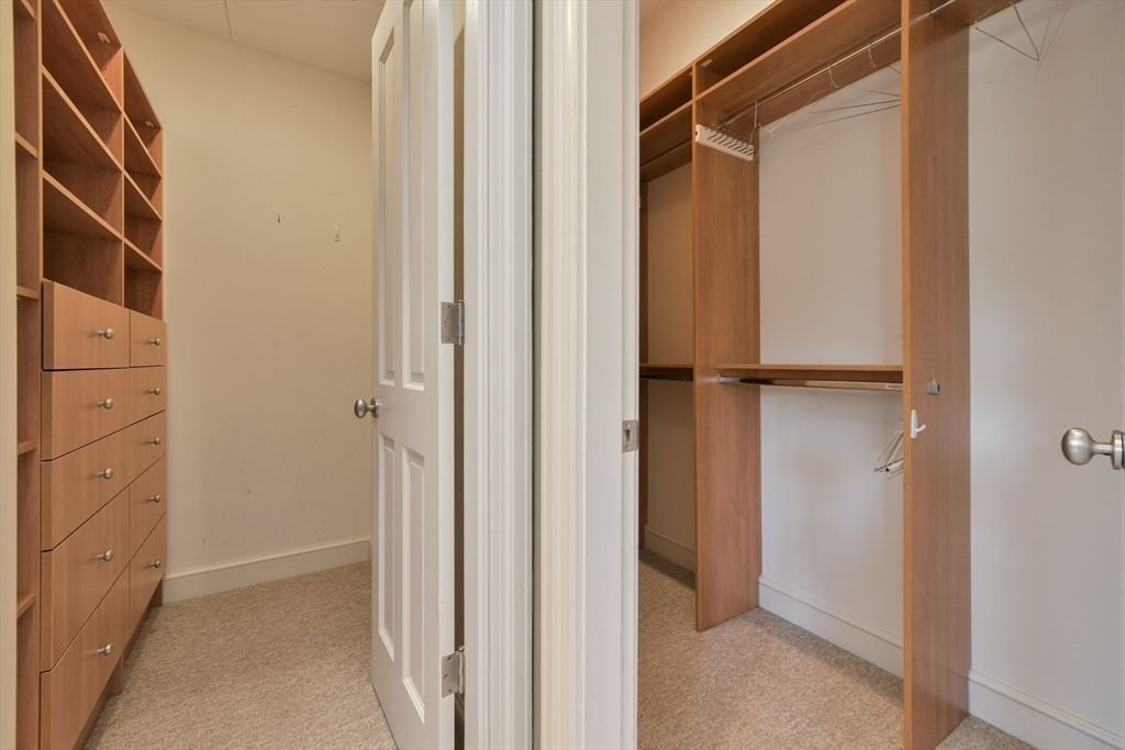Interior, Walk-in Closets