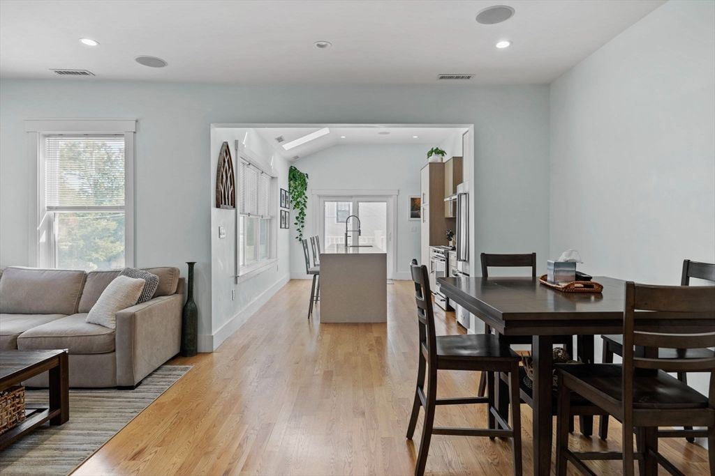 Dining room, Interior, Kitchen, Living room, Recessed Lighting, Wood Texture Flooring
