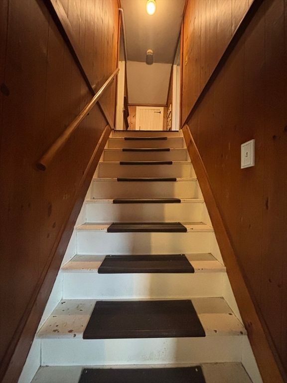 Interior, Wooden Walls