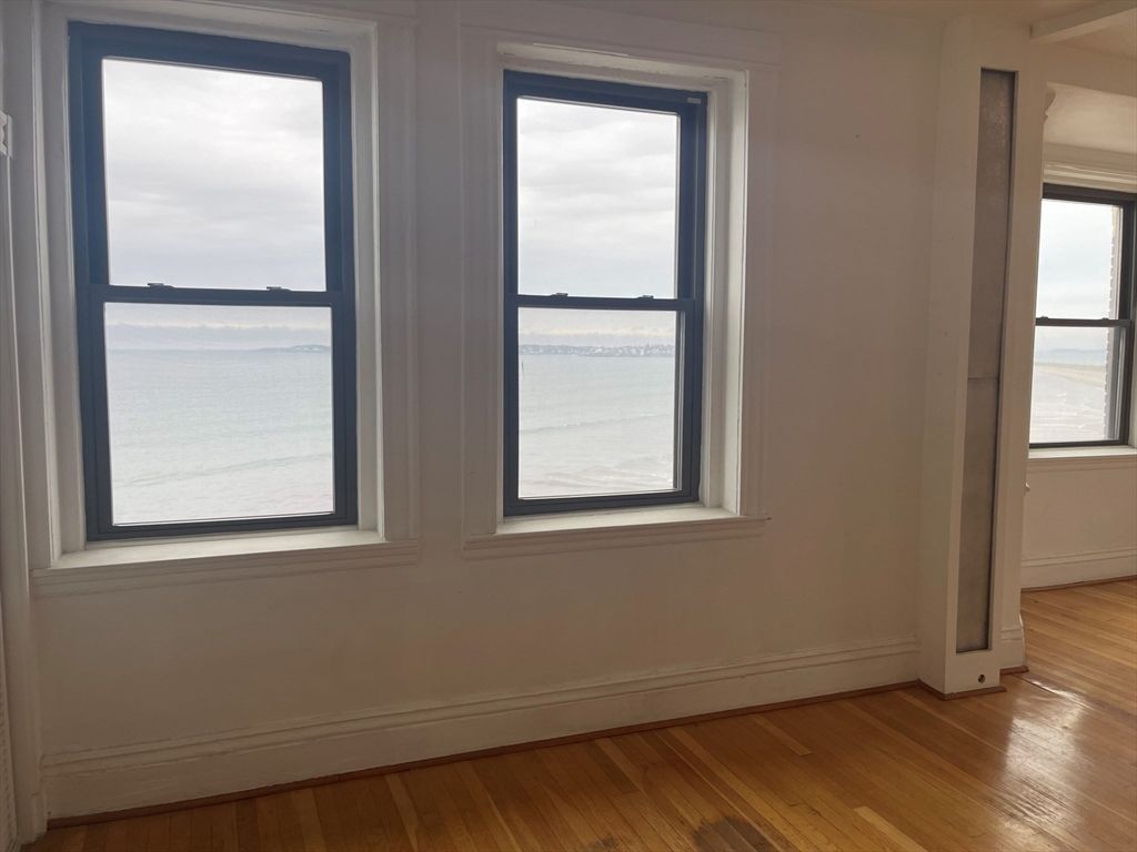 Empty room, Interior, Water, Wood Texture Flooring