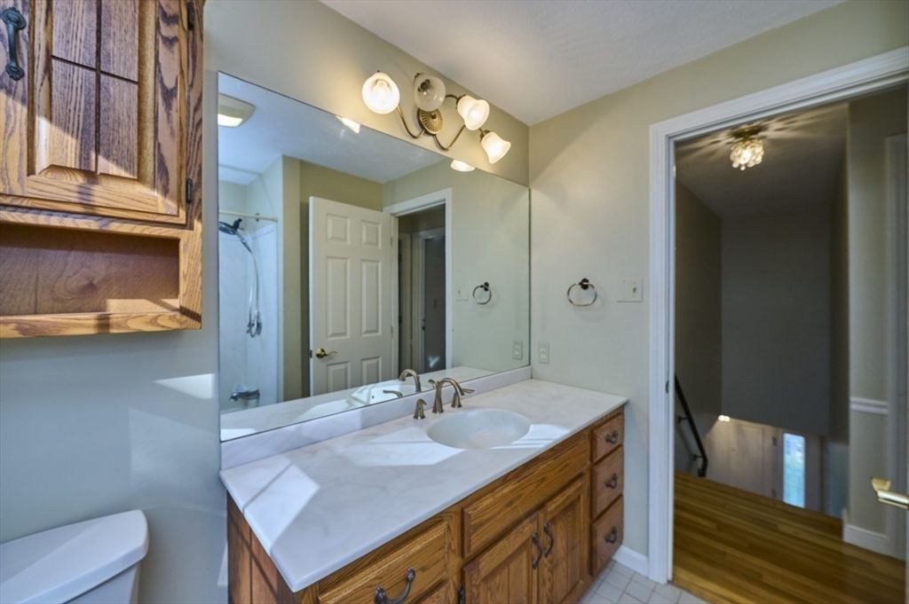 Bathroom, Dual Sink Vanities, Interior, Wood Texture Flooring