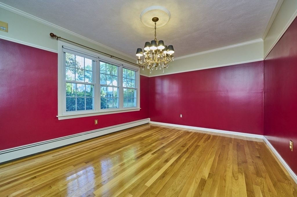 Chandelier, Empty room, Interior, Wood Texture Flooring