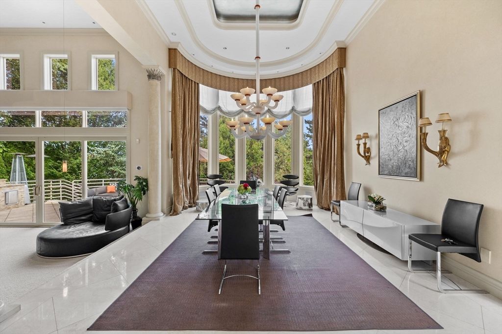 Chandelier, Dining room, Interior