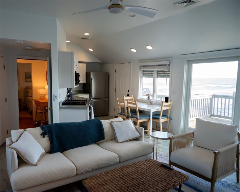 Dining room, Interior, Kitchen, Living room, Recessed Lighting, Stainless Steel Appliances
