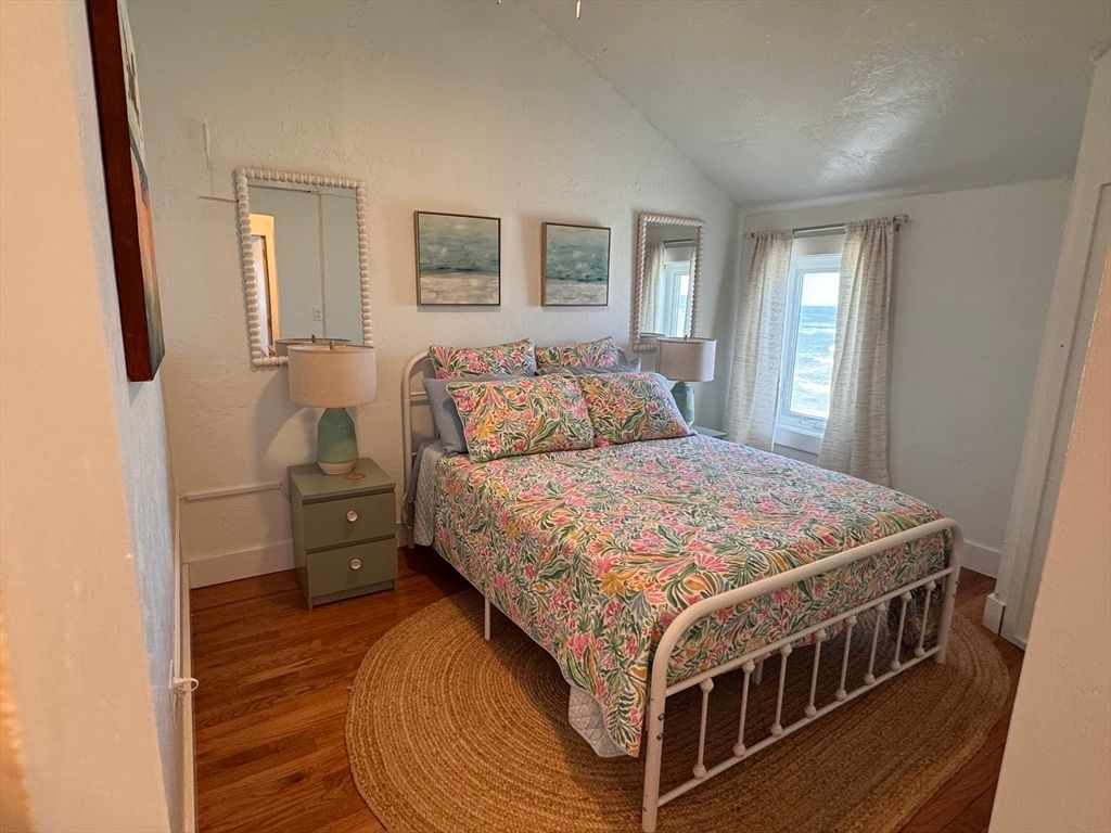 Bedroom, Interior, Water, Wood Texture Flooring