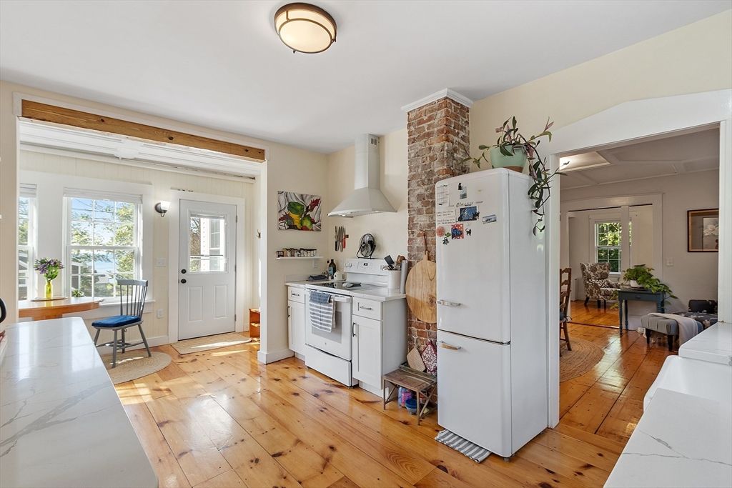 Interior, Kitchen, Wood Texture Flooring