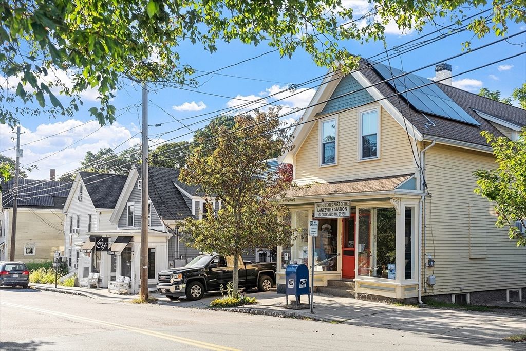 Exterior, Facade, Solar Panels, Queen Anne Victorian