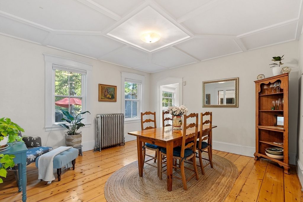 Dining room, Interior, Wood Texture Flooring
