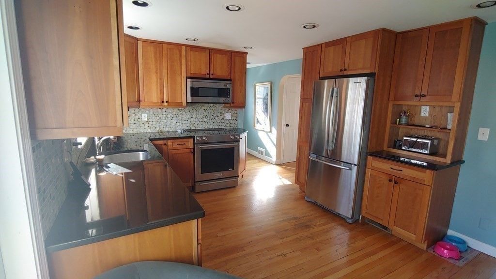 Interior, Kitchen, Recessed Lighting, Wood Texture Flooring
