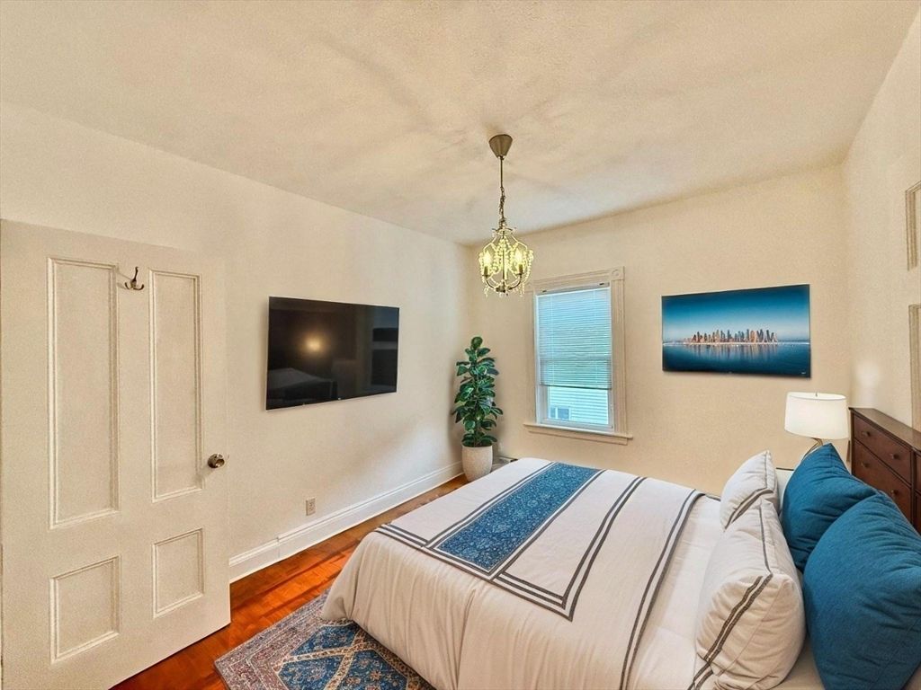 Bedroom, Interior, Pendant Lights, Wood Texture Flooring