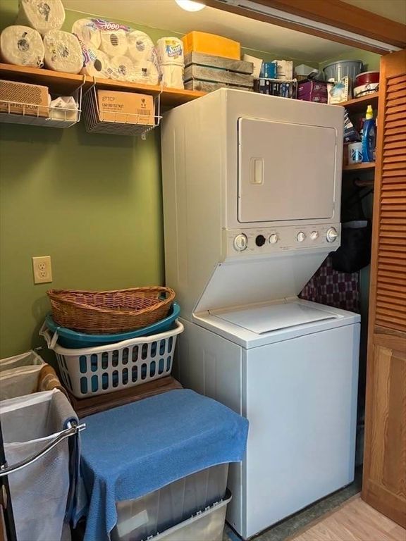 Interior, Utility Closets, Washer