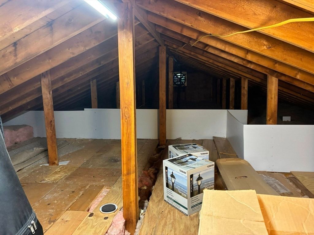 Interior, Wooden Beams