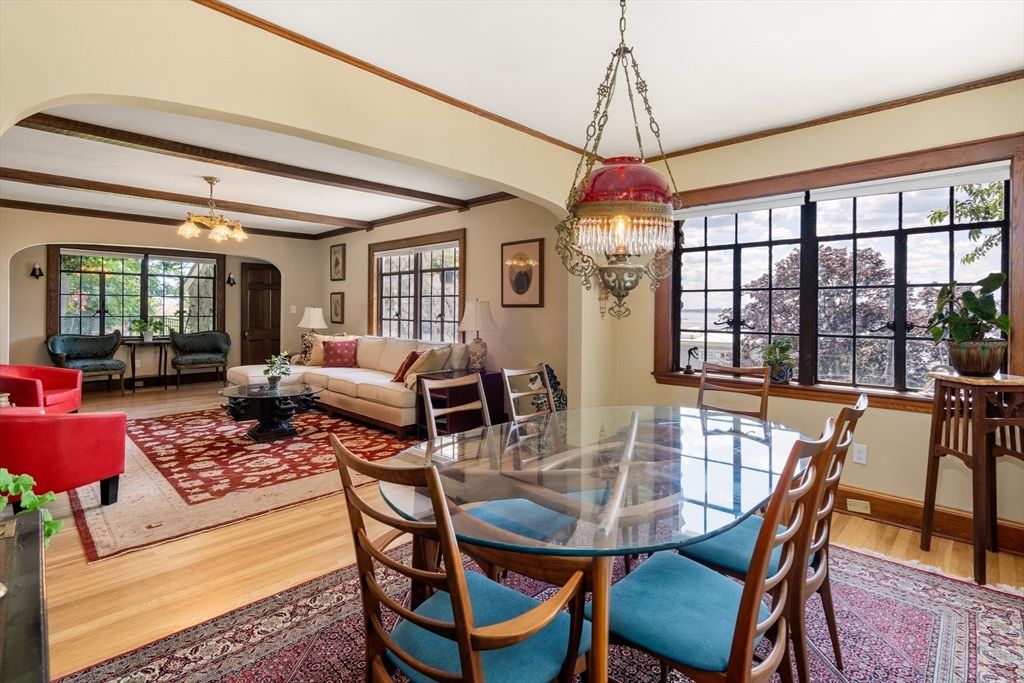 Chandelier, Dining room, Interior, Living room, Wood Texture Flooring