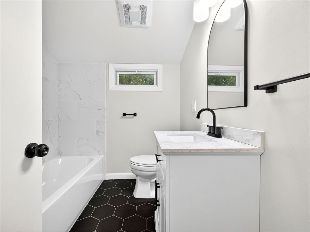 Bathroom, Interior, Marble Walls