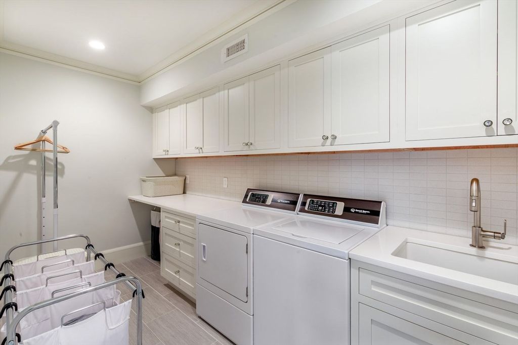 Interior, Recessed Lighting, Washer