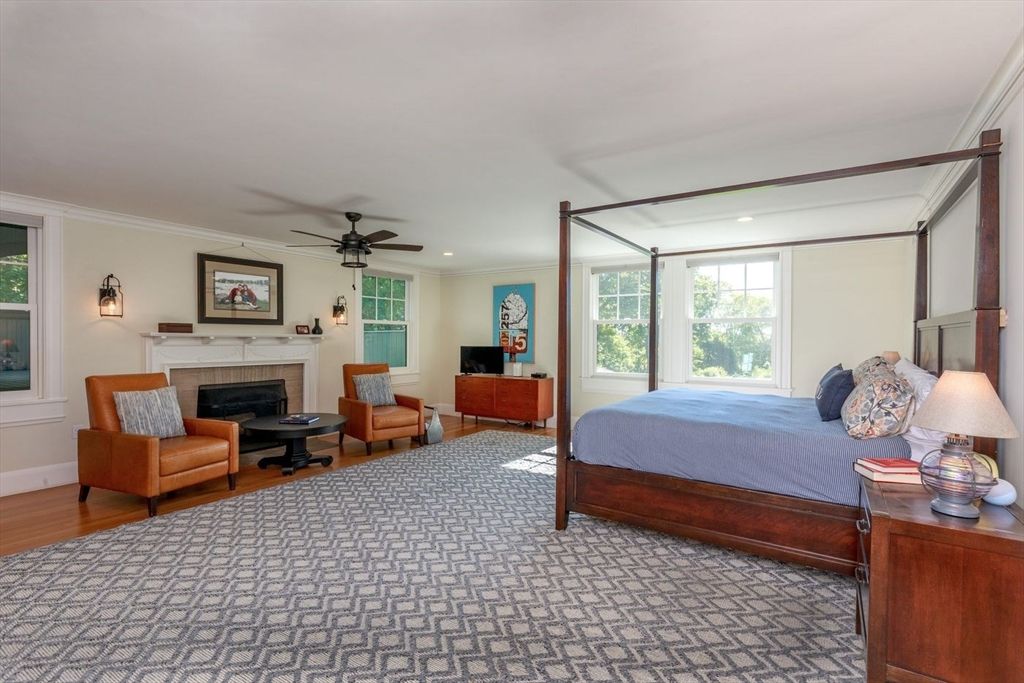 Bedroom, Fireplace, Interior, Recessed Lighting, Wood Texture Flooring