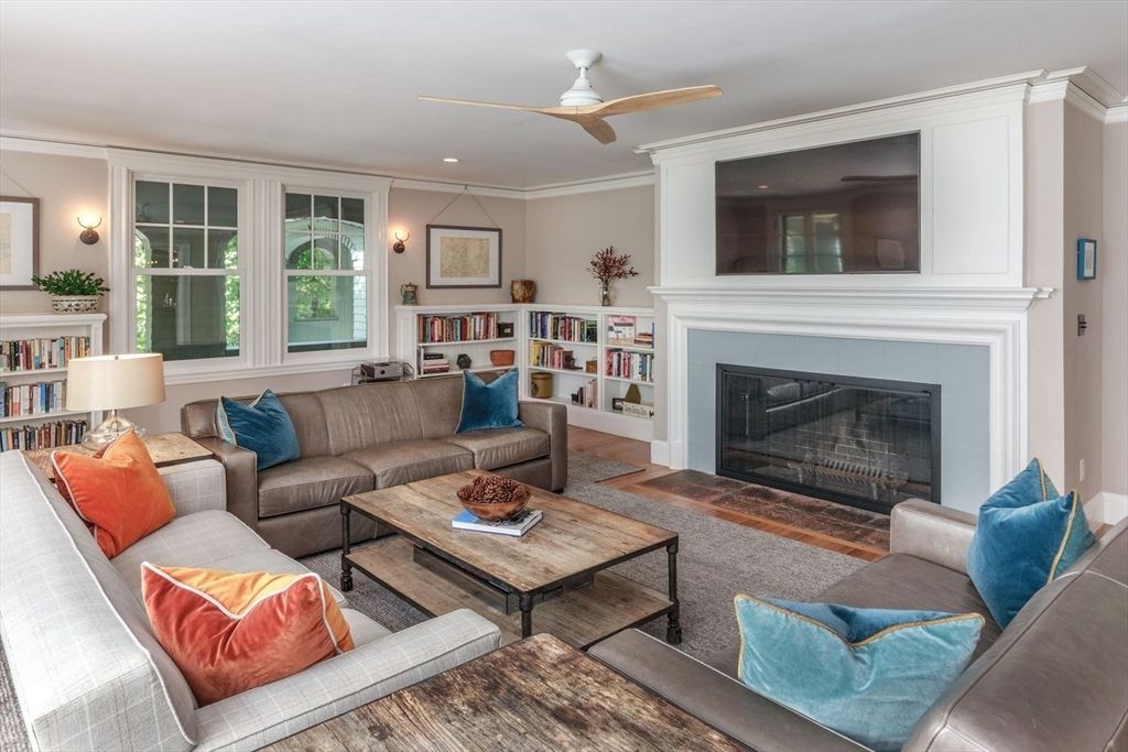 Fireplace, Interior, Living room