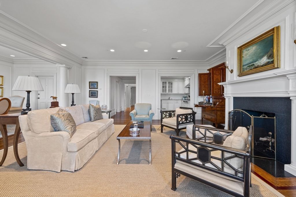 Fireplace, Interior, Living room, Recessed Lighting