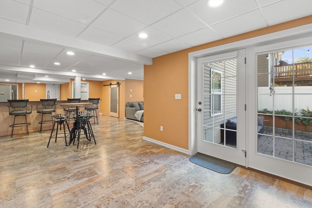 Interior, Recessed Lighting