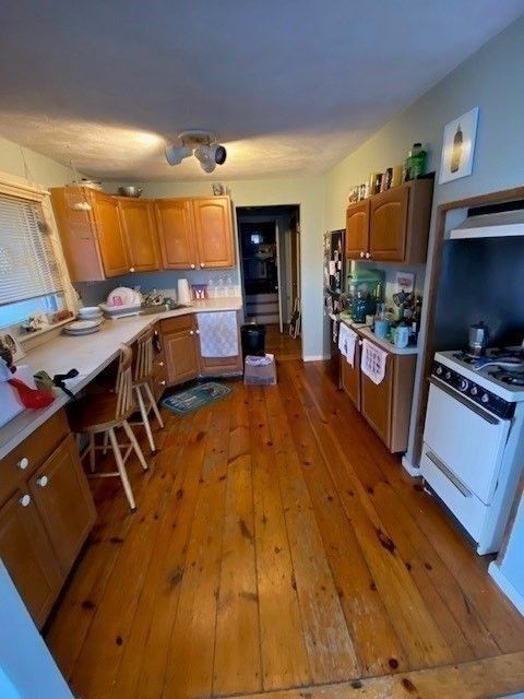 Interior, Kitchen, Wood Texture Flooring