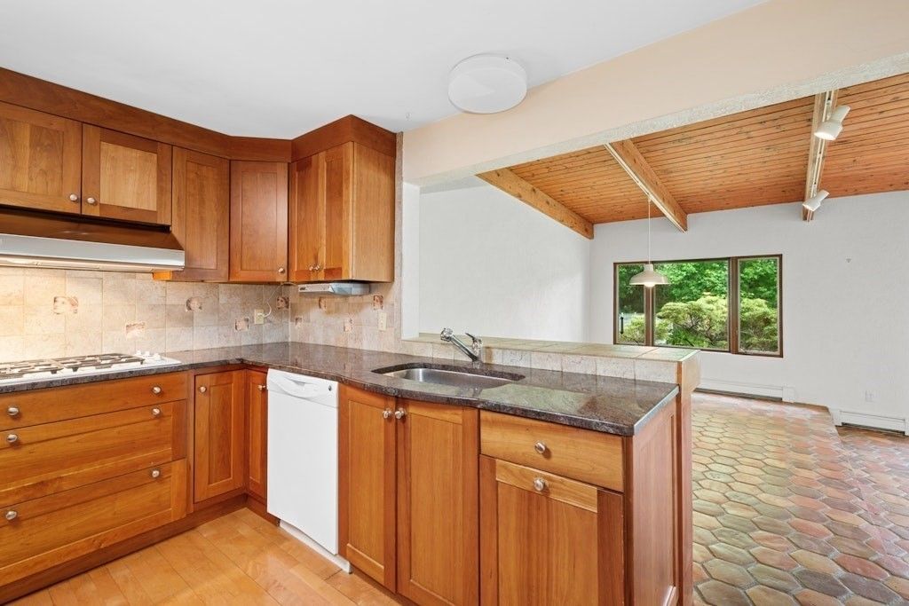 Interior, Kitchen, Pendant Lights, Wooden Ceilings, Wood Texture Flooring